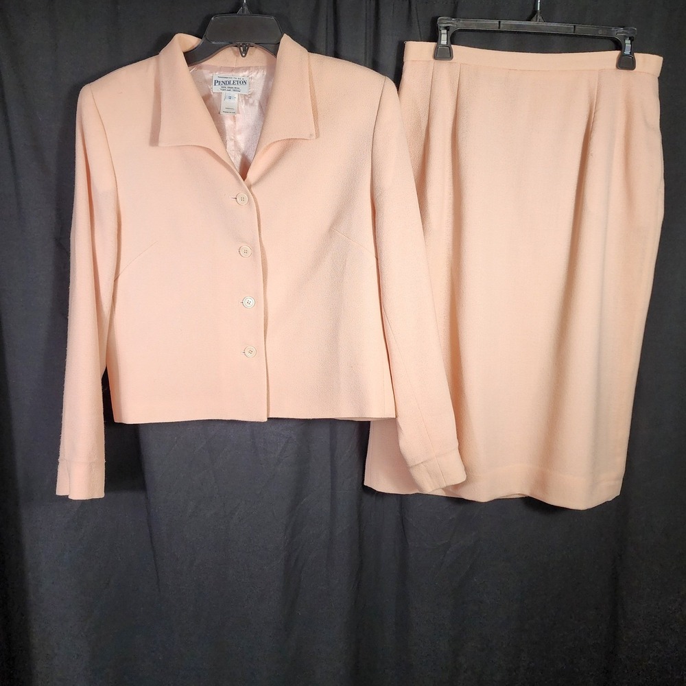 Pendleton Peach/Pale Pink Skirt Suit Set